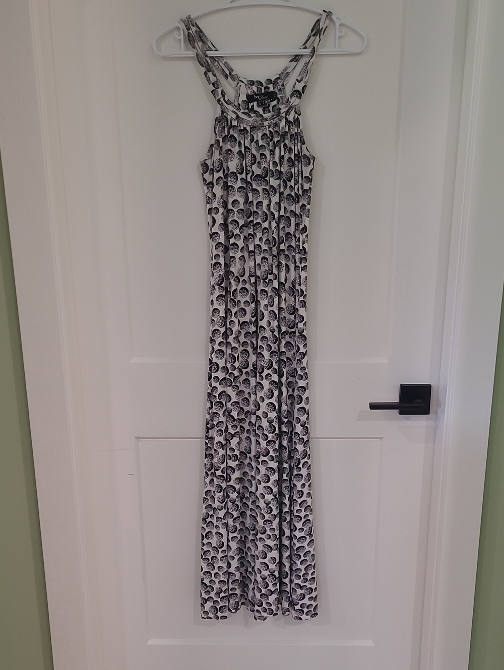 Women’s Black & White Printed Maxi Dress - Sleeveless Halter